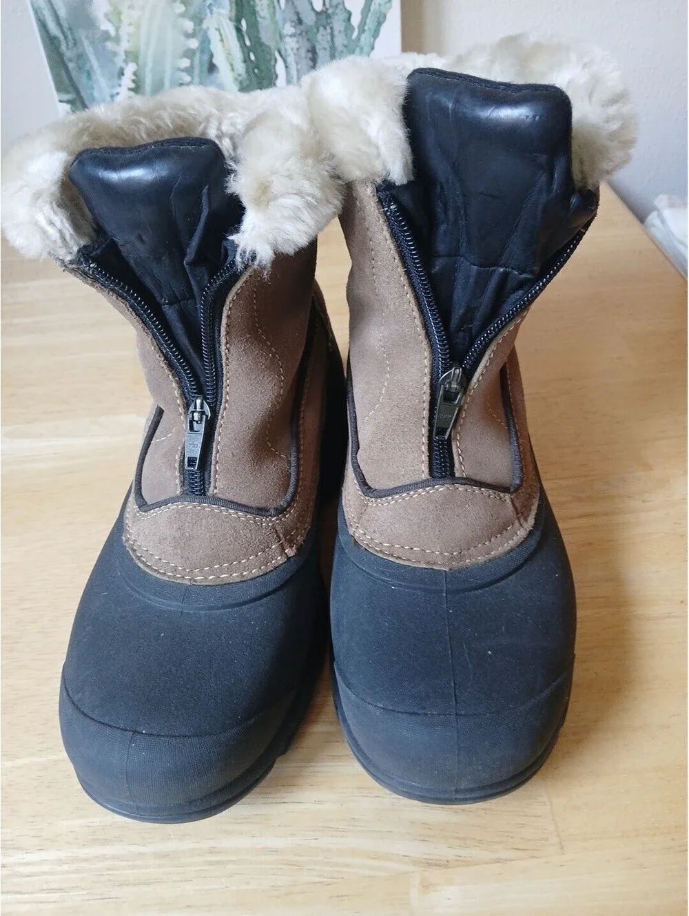 SOREL Women's 8 Snow Angel Black & Brown Short Zip Winter Boots #NL1840-234